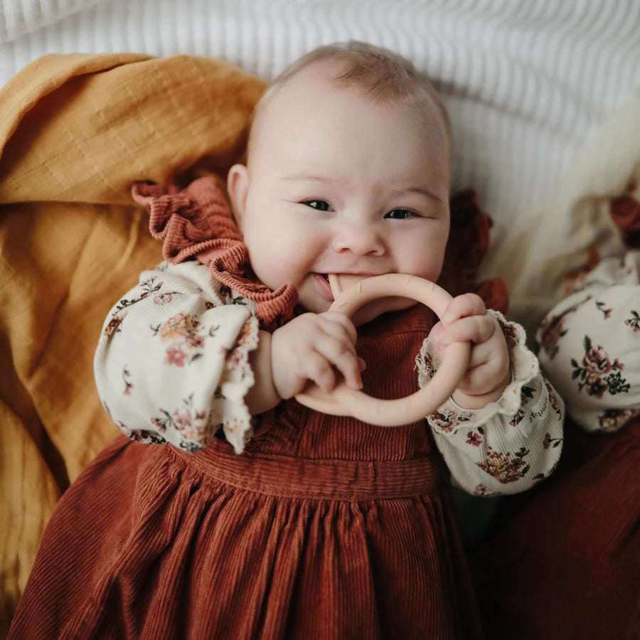 Mushie Cat Teether- Blush | Casa Childrenswear