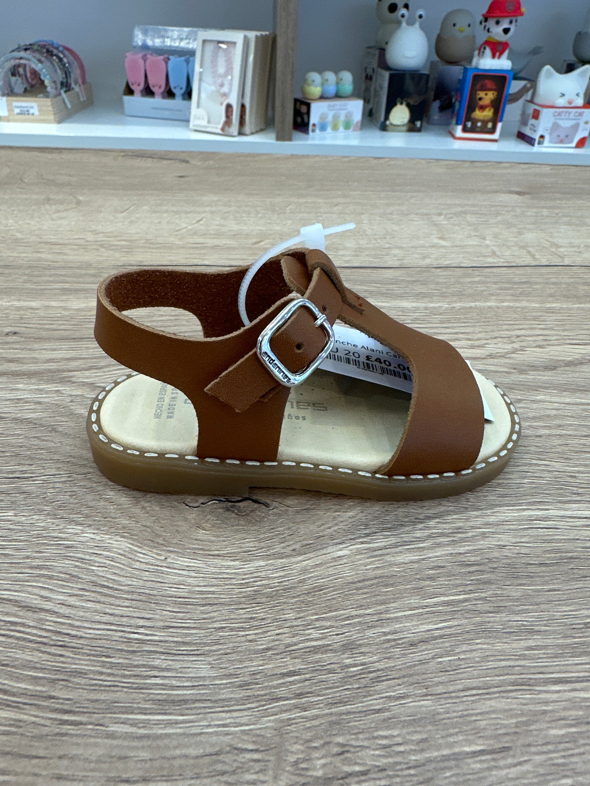 Malinche Alani Camel