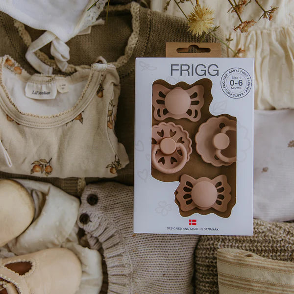 Frigg Baby's First pacifier 4-pack - Floral Heart- Blush | Casa Childrenswear