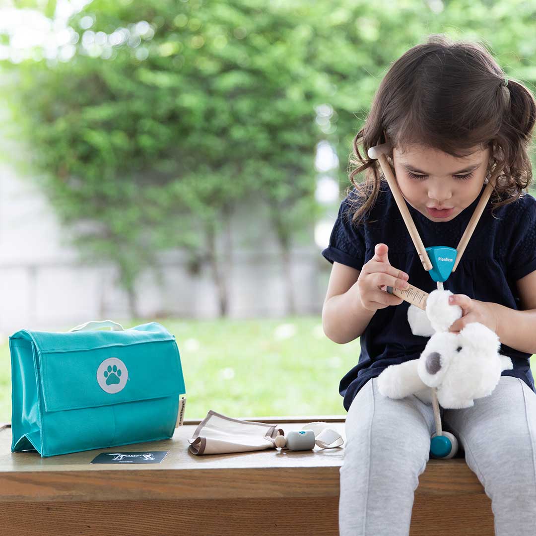 Plan Toys Vet Set | Casa Childrenswear