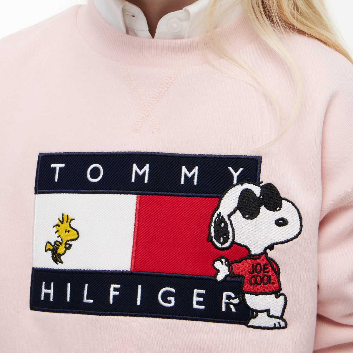 Tommy Hilfiger Baby Girls Pink Peanuts Crewneck - graphic detail view