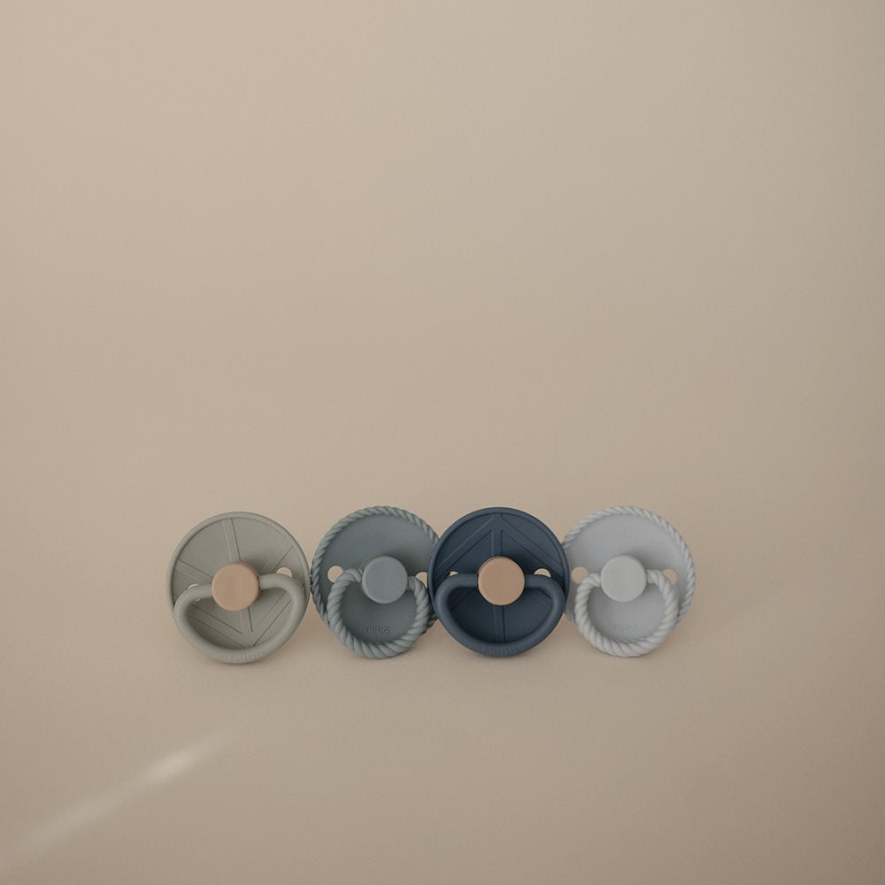 Frigg 4-Pack Pacifiers - Round Latex - Skyline Serenity - Size 2 | Casa Childrenswear
