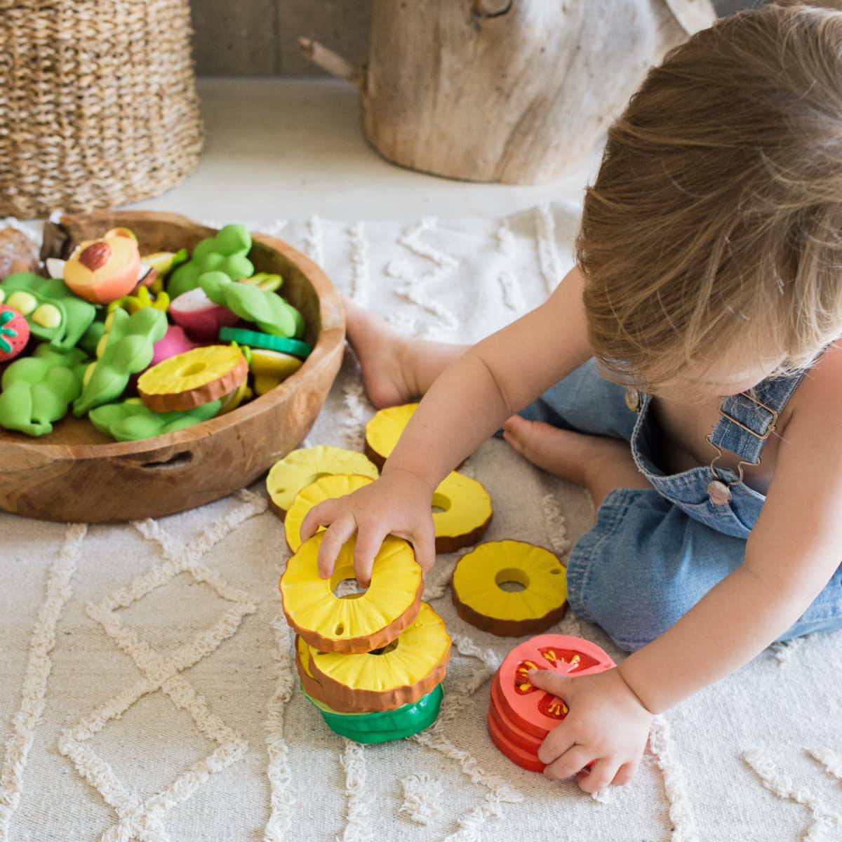 Oli & Carol Ananas the Pineapple Teether | Casa Childrenswear