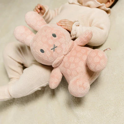 Miffy Cuddle 30 cm Pink Flower | Casa Childrenswear